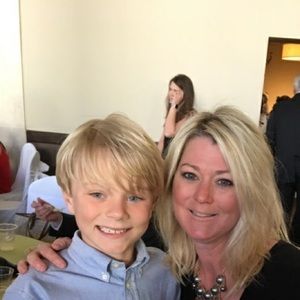 Meet your Posher, Candace